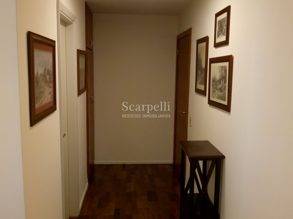 Apartamento ID.15495 - Av. Brasil Torre Sábato Piso Intermedio Muy Bien Equipado 2 dormitorios