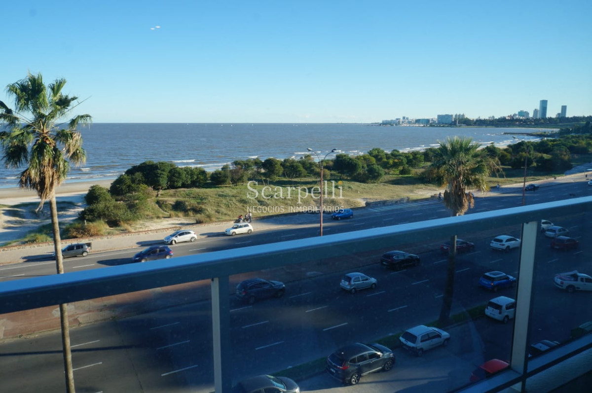 Apartamento ID.15885 - Destacado Monoambiente en Rambla  de Malvín totalmente equipado con estupenda terraza y la mejor vista pronto para disfrutar