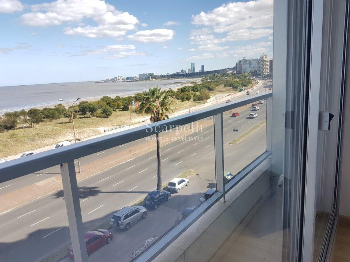 Apartamento ID.15885 - Destacado Monoambiente en Rambla  de Malvín totalmente equipado con estupenda terraza y la mejor vista pronto para disfrutar