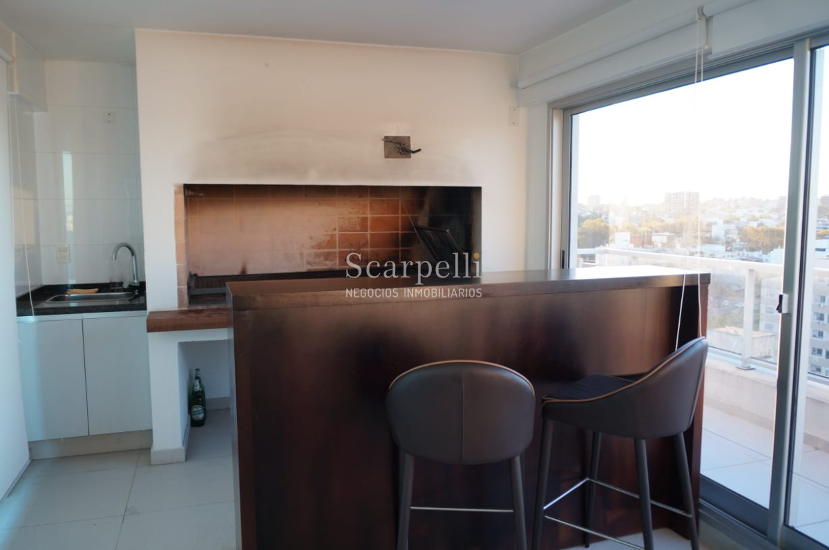 Apartamento ID.15885 - Destacado Monoambiente en Rambla  de Malvín totalmente equipado con estupenda terraza y la mejor vista pronto para disfrutar