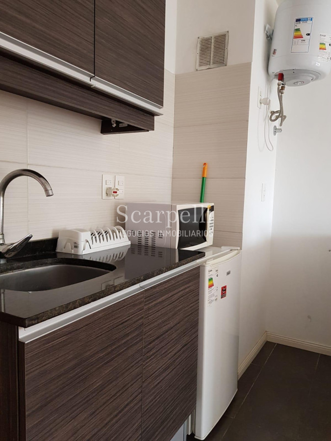 Apartamento ID.16013 - Monoambiente amoblado en Pocitos