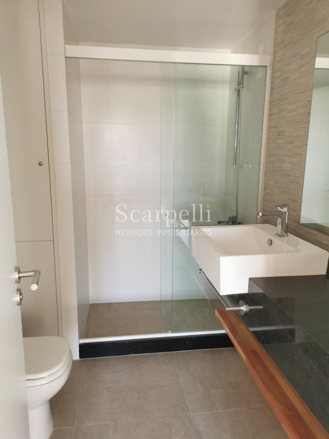 Apartamento ID.16932 - Carrasco Este: Nuevo con Vista al Lago Excelentes terminaciones y toda la seguridad