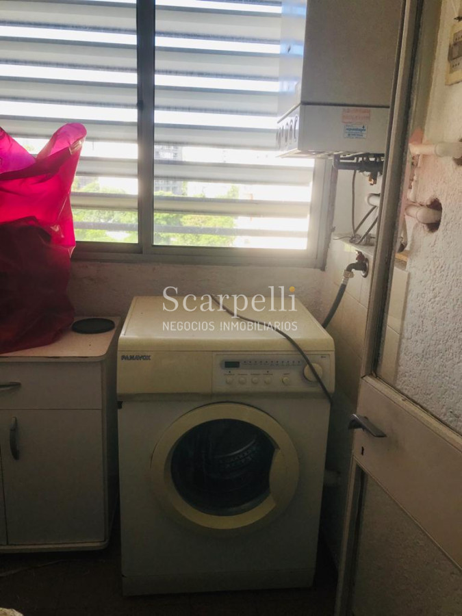 Apartamento ID.17212 - Apartamentos en Alquiler Varios en Pocitos / Cordón de 2 y 3 dormitorios con y sin garage.-