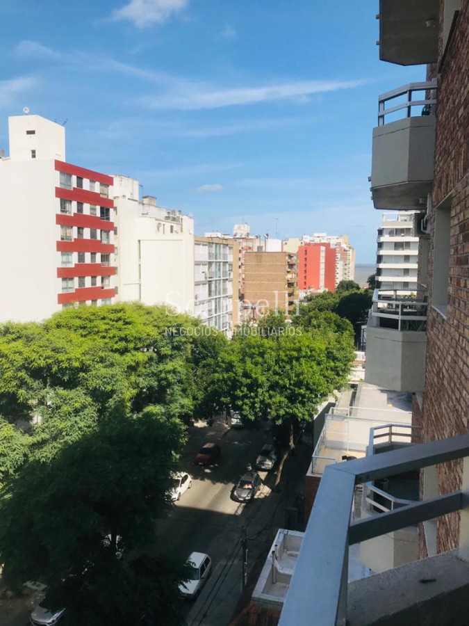 Apartamento ID.17212 - Apartamentos en Alquiler Varios en Pocitos / Cordón de 2 y 3 dormitorios con y sin garage.-