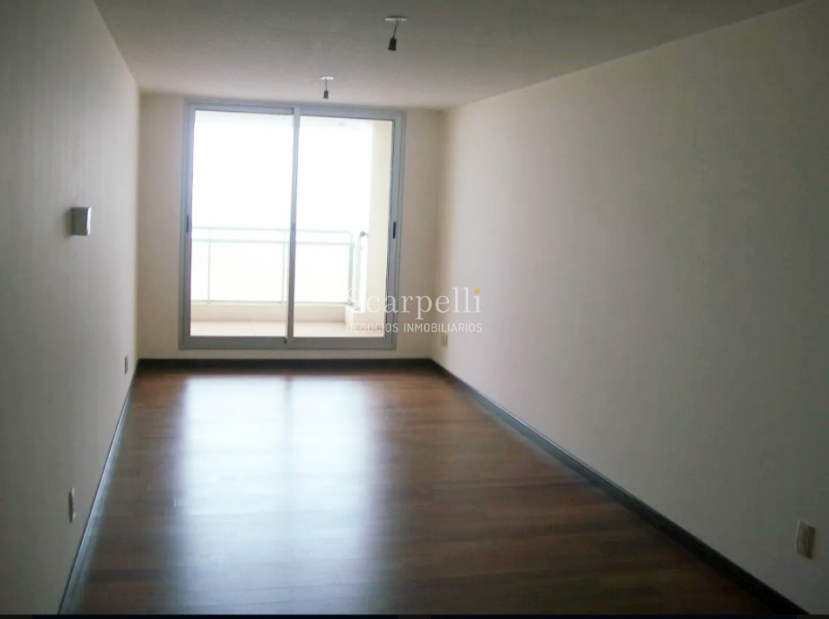 Apartamento ID.18085 - Estrene Apartamento en la Rambla de Malvin Piso Alto con Barbacoas y Piscinas en Común.-