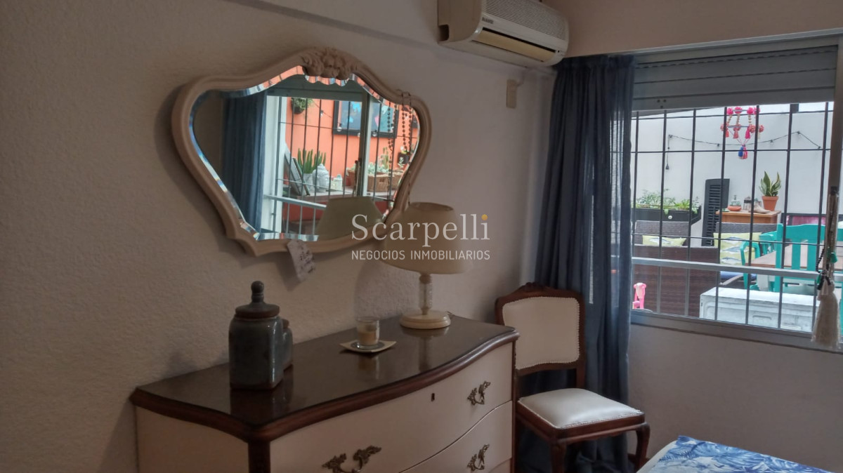 Apartamento ID.18238 - Pocitos: Apartamento en Planta Baja con Amplio Patio + Parrillero & Garage