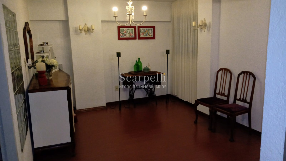 Apartamento ID.18238 - Pocitos: Apartamento en Planta Baja con Amplio Patio + Parrillero & Garage