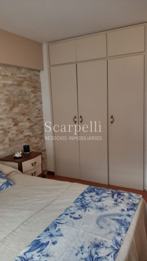 Apartamento ID.18238 - Pocitos: Apartamento en Planta Baja con Amplio Patio + Parrillero & Garage