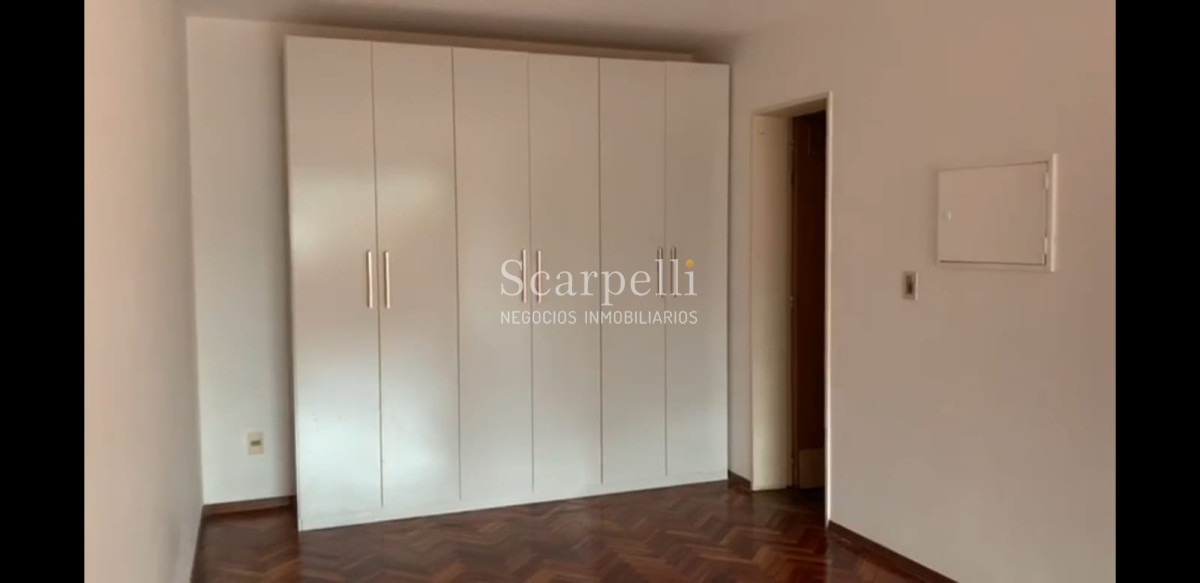 Apartamento ID.18554 - Punta Carretas frente al Club de Golf y a mts. de la Rambla: Monoambiente con Patio