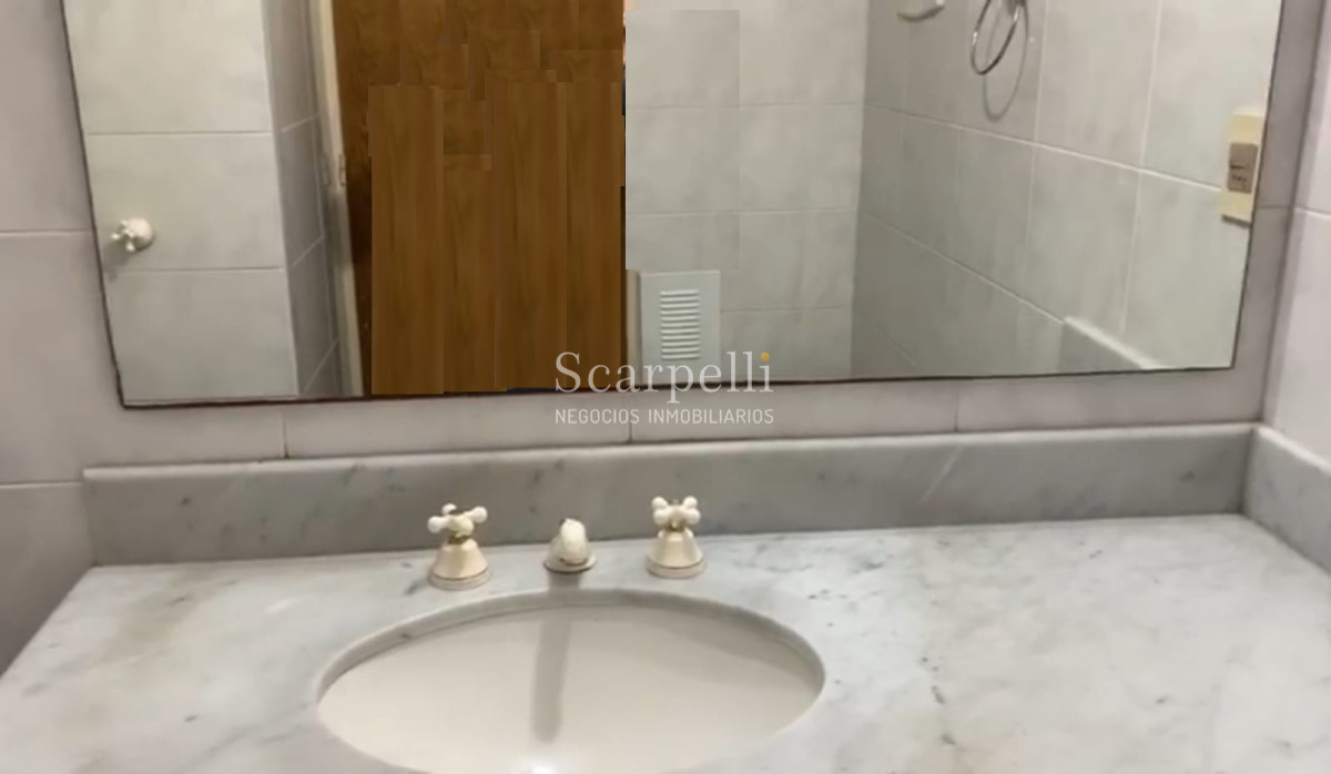 Apartamento ID.18554 - Punta Carretas frente al Club de Golf y a mts. de la Rambla: Monoambiente con Patio