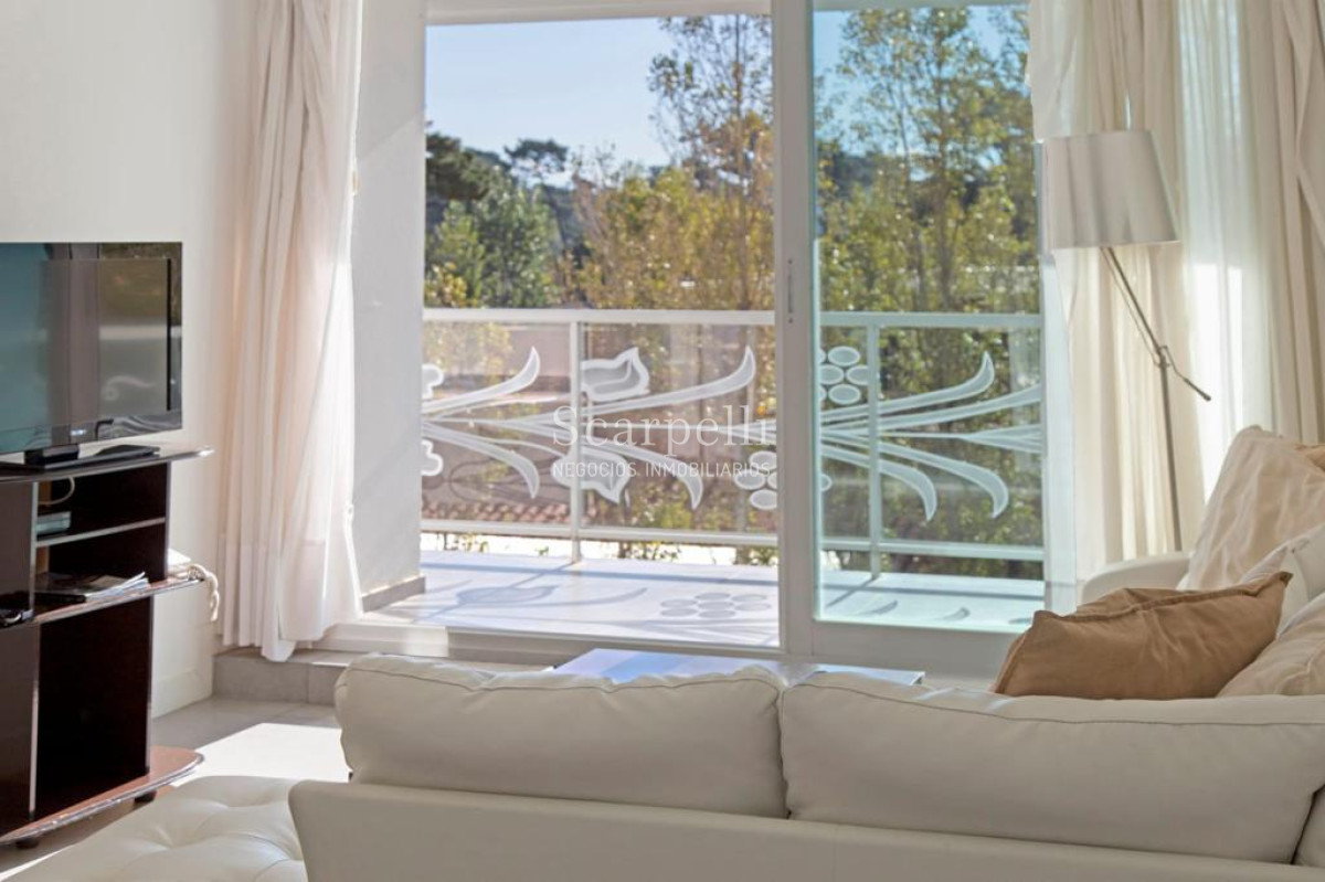 Apartamento ID.19536 - Yoo Punta del Este Parada 8 Av. Roosevelt Diseño Philippe Stark + Todos los Amenities & Servicios que nunca imaginó ! Muy Próx. Punta Shopping.-