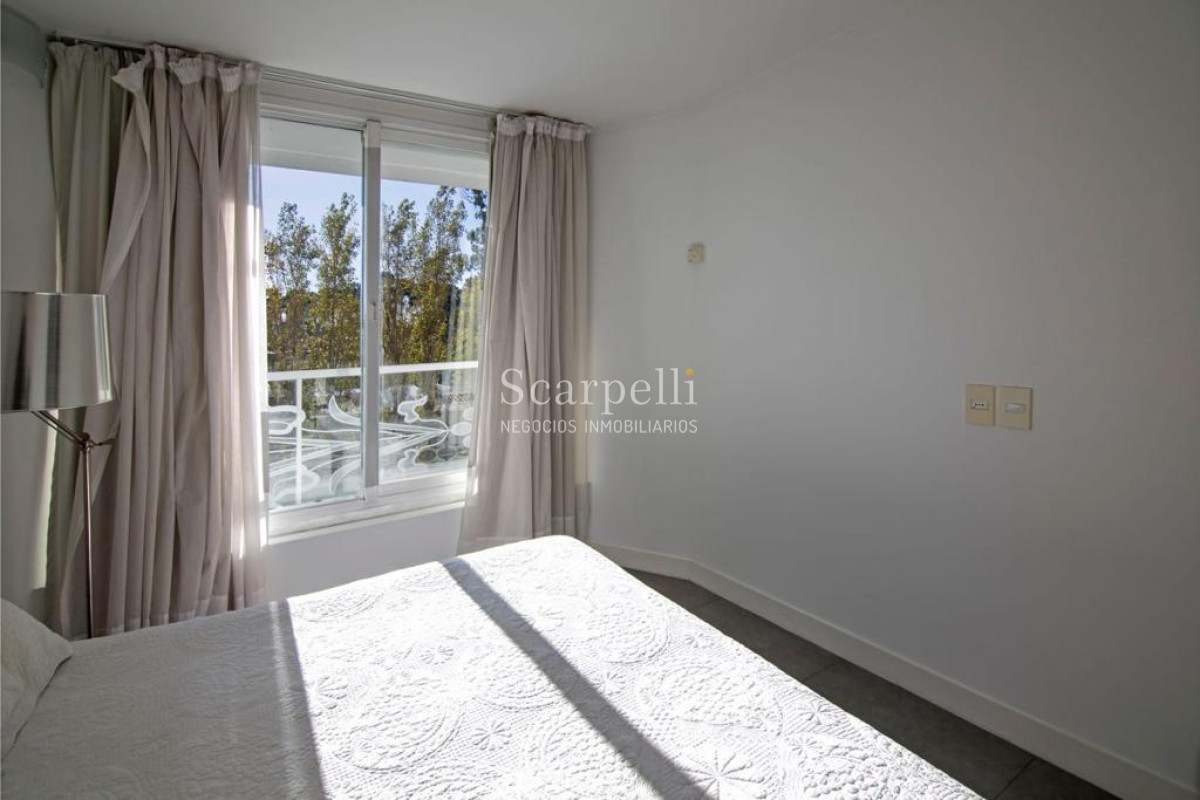 Apartamento ID.19536 - Yoo Punta del Este Parada 8 Av. Roosevelt Diseño Philippe Stark + Todos los Amenities & Servicios que nunca imaginó ! Muy Próx. Punta Shopping.-