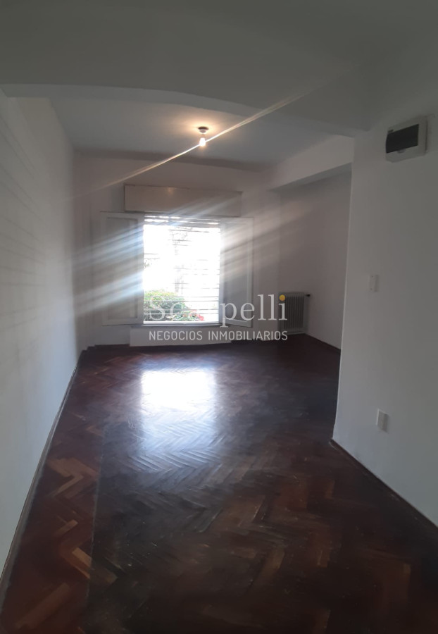Apartamento ID.19595 - Prolija planta baja con 2 dormitorios a metros de Benito Blanco y muy próximo a la Rambla.