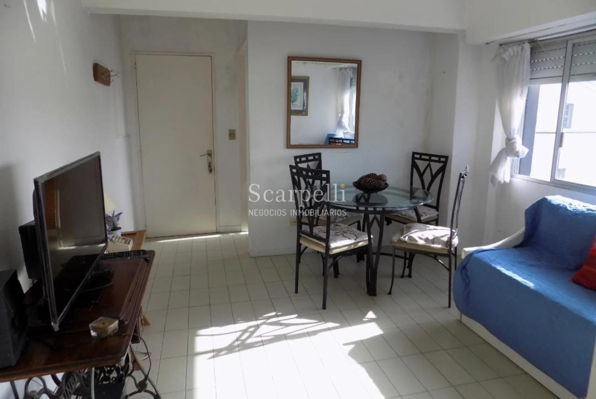 Apartamento ID.19815 - Piso Alto en Roosvelt y Blvar. Artigas Próximo   a muy pocos mts. del Sanatorio Cantegril