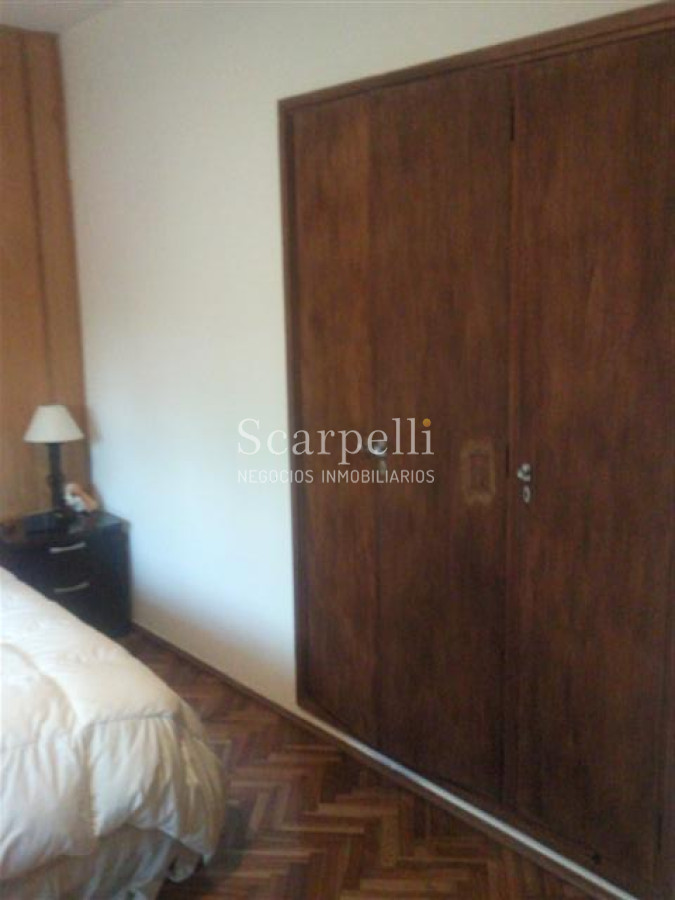 Apartamento ID.50391 - Venta Punta Gorda Ph de Altos Lateral 2 dormitorios estufa leña Garage Con Renta