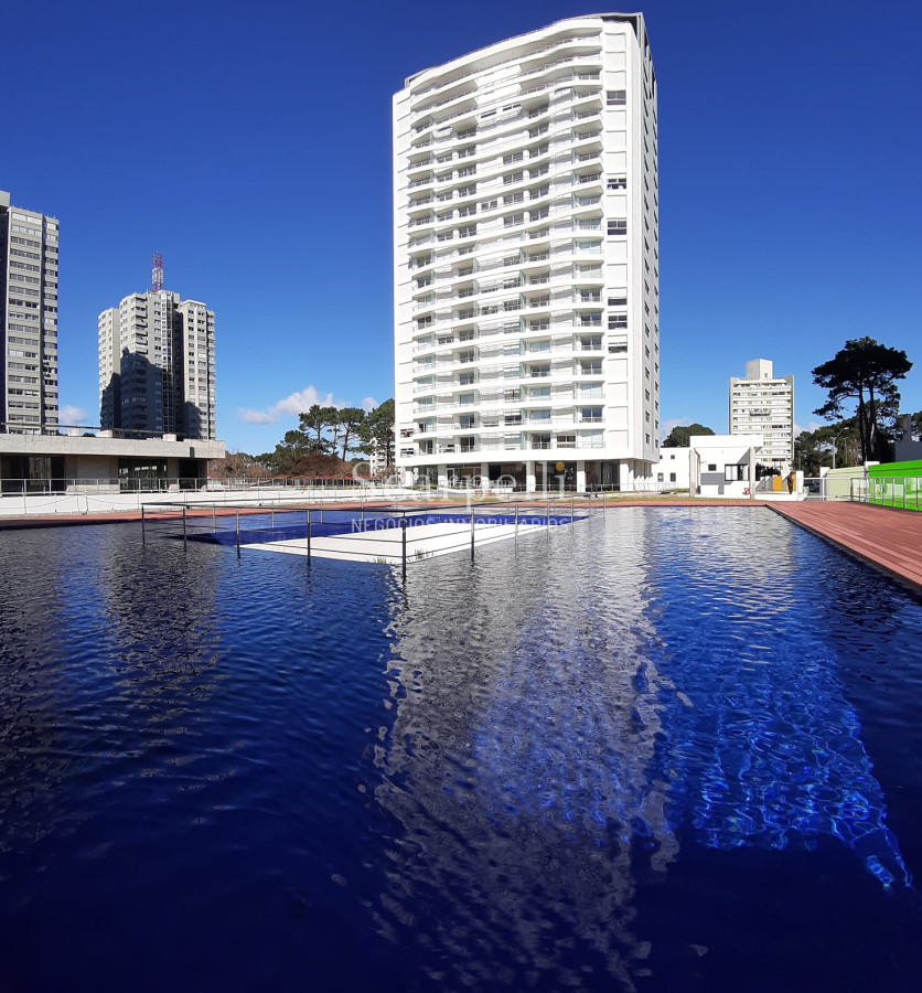 Apartamento ID.20810 - Greenlife: Av. Roosevelt Parada 12: Estrene hoy Edificio con todos los servicios y más.-