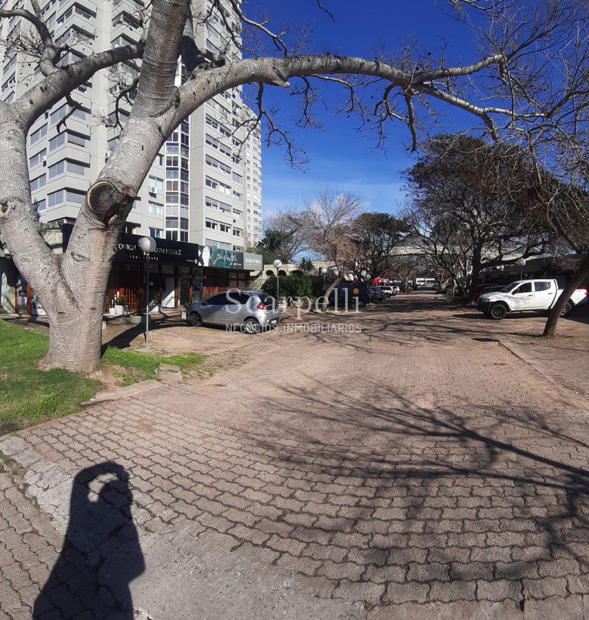 Apartamento ID.20810 - Greenlife: Av. Roosevelt Parada 12: Estrene hoy Edificio con todos los servicios y más.-