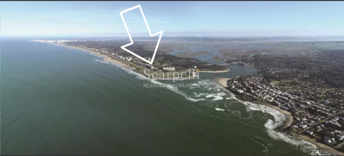 Apartamento ID.21099 - Surfside: Estrene 2021 Frente al Océano y con la Mejor Vista de la Barra & Arroyo Maldonado