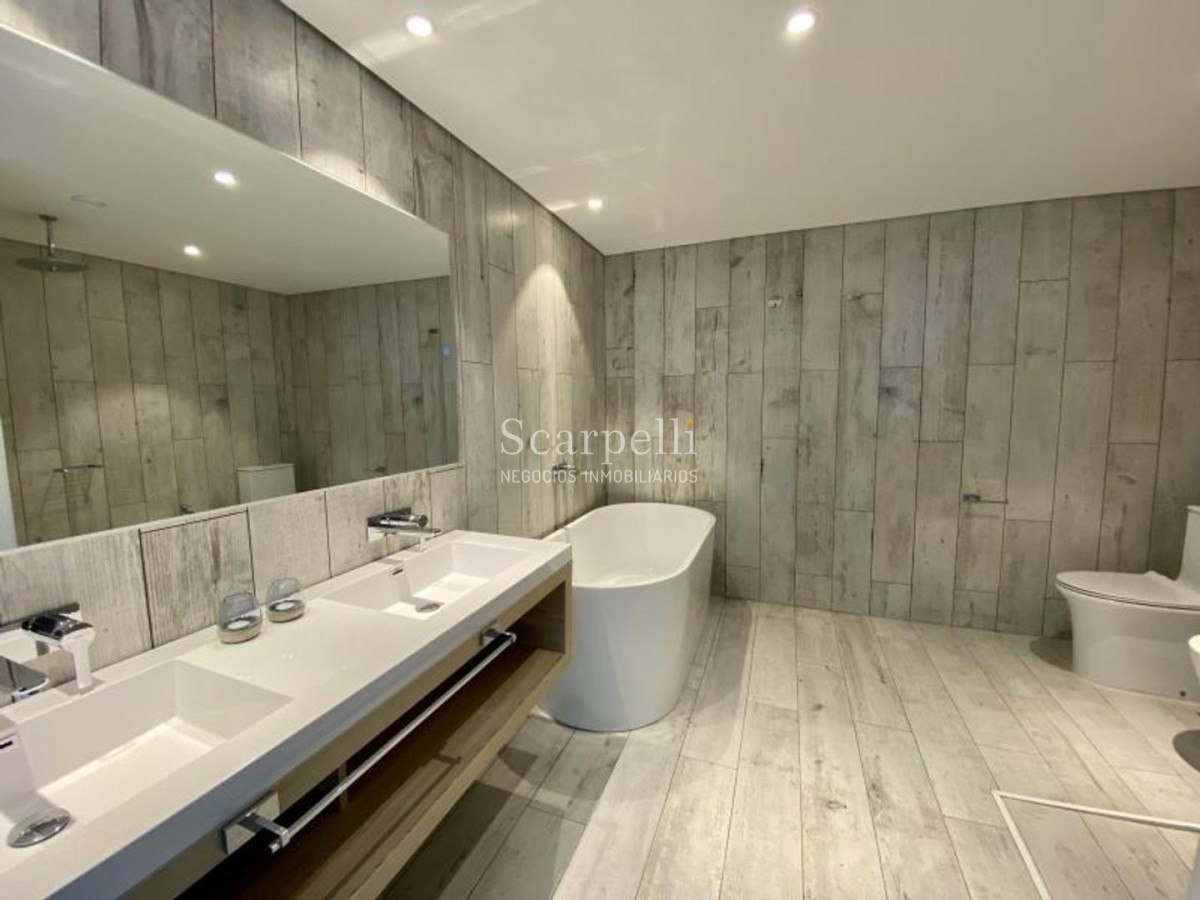 Apartamento ID.21099 - Surfside: Estrene 2021 Frente al Océano y con la Mejor Vista de la Barra & Arroyo Maldonado