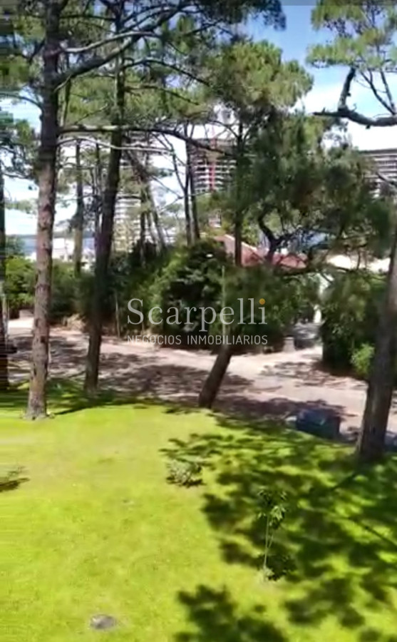 Apartamento ID.21170 - Arcobaleno: Parada 16 Mansa :  Complejo Emblemático de Punta del Este.-