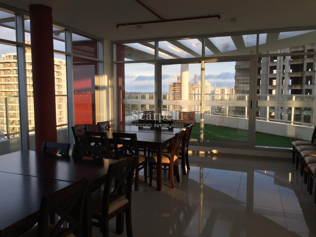 Apartamento ID.21553 - Parada 16. Av. Roosevelt y Av. Litman Prox. Cantegril Country Club Nuevo Con Todos los Amenities