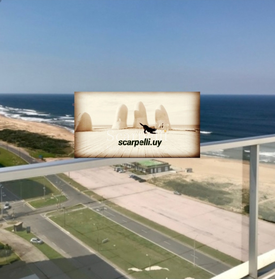 Apartamento ID.21754 - Oportunidad en Parada 8 frente a la Brava Penthouse en piso 17 con estupenda vista oceánica.-