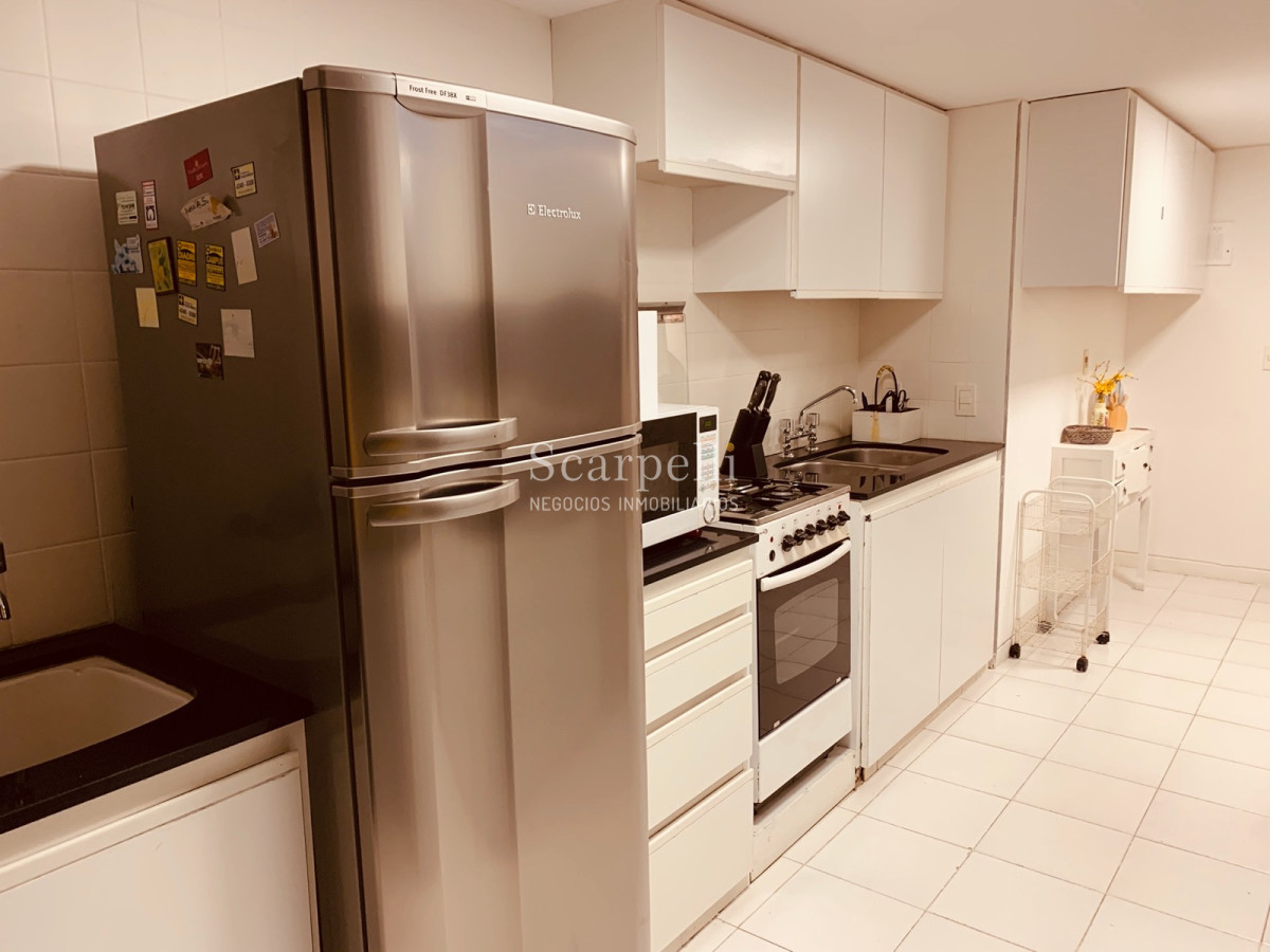Apartamento ID.21754 - Oportunidad en Parada 8 frente a la Brava Penthouse en piso 17 con estupenda vista oceánica.-
