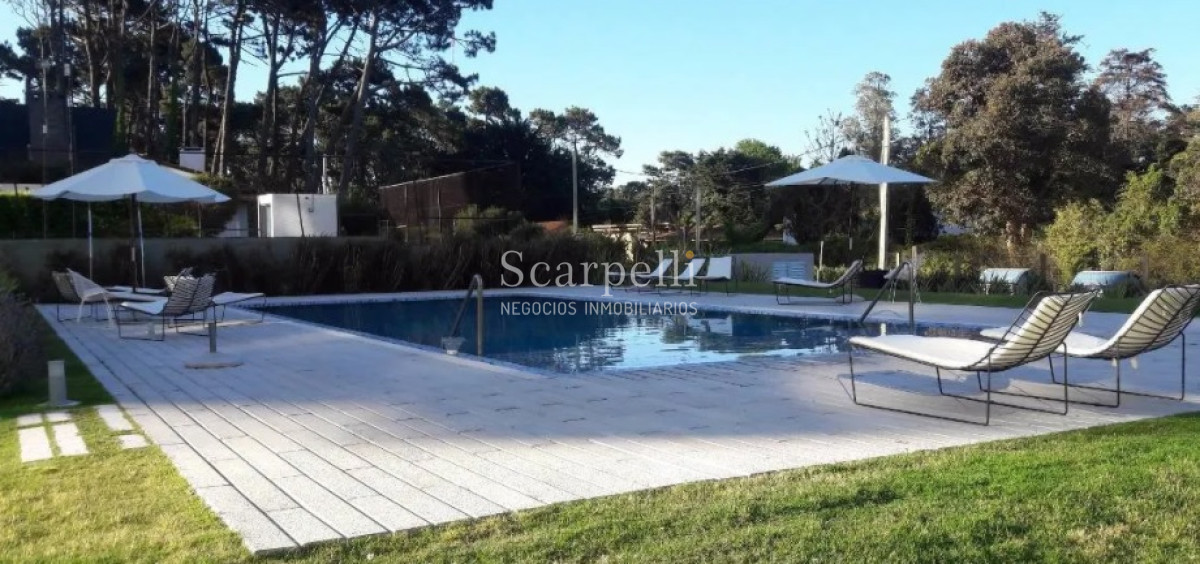 Apartamento ID.22375 - Parada 14 Avenida Roosevelt - Edificio Bellagio con todos los servicios próximos