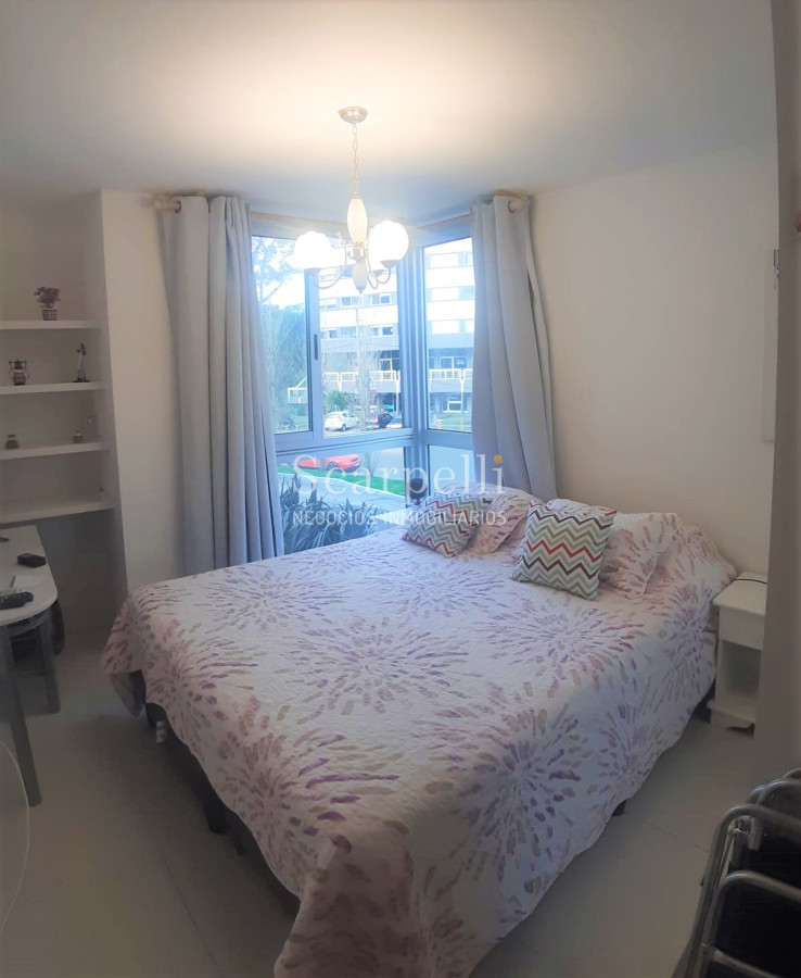Apartamento ID.22375 - Parada 14 Avenida Roosevelt - Edificio Bellagio con todos los servicios próximos