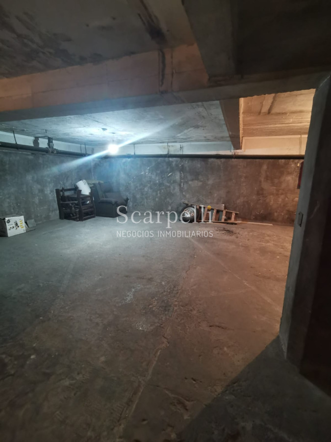 Apartamento ID.22765 - Av. Rivera y Fco. Soca. Lo que no hay ! Piso alto con Vista Despejada: 2 dorm + 2 baños + Cómoda Cochera.-