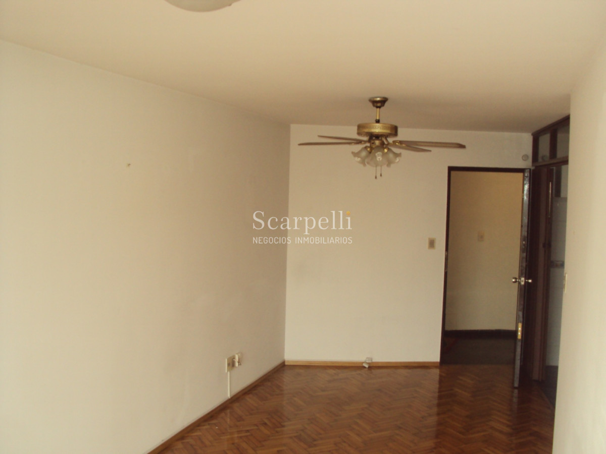 Apartamento ID.22765 - Av. Rivera y Fco. Soca. Lo que no hay ! Piso alto con Vista Despejada: 2 dorm + 2 baños + Cómoda Cochera.-