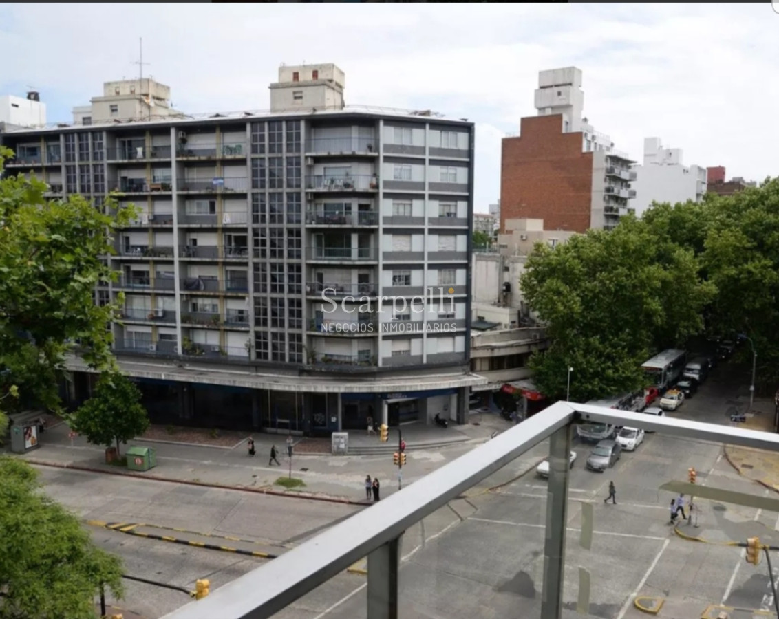 Apartamento ID.22765 - Av. Rivera y Fco. Soca. Lo que no hay ! Piso alto con Vista Despejada: 2 dorm + 2 baños + Cómoda Cochera.-