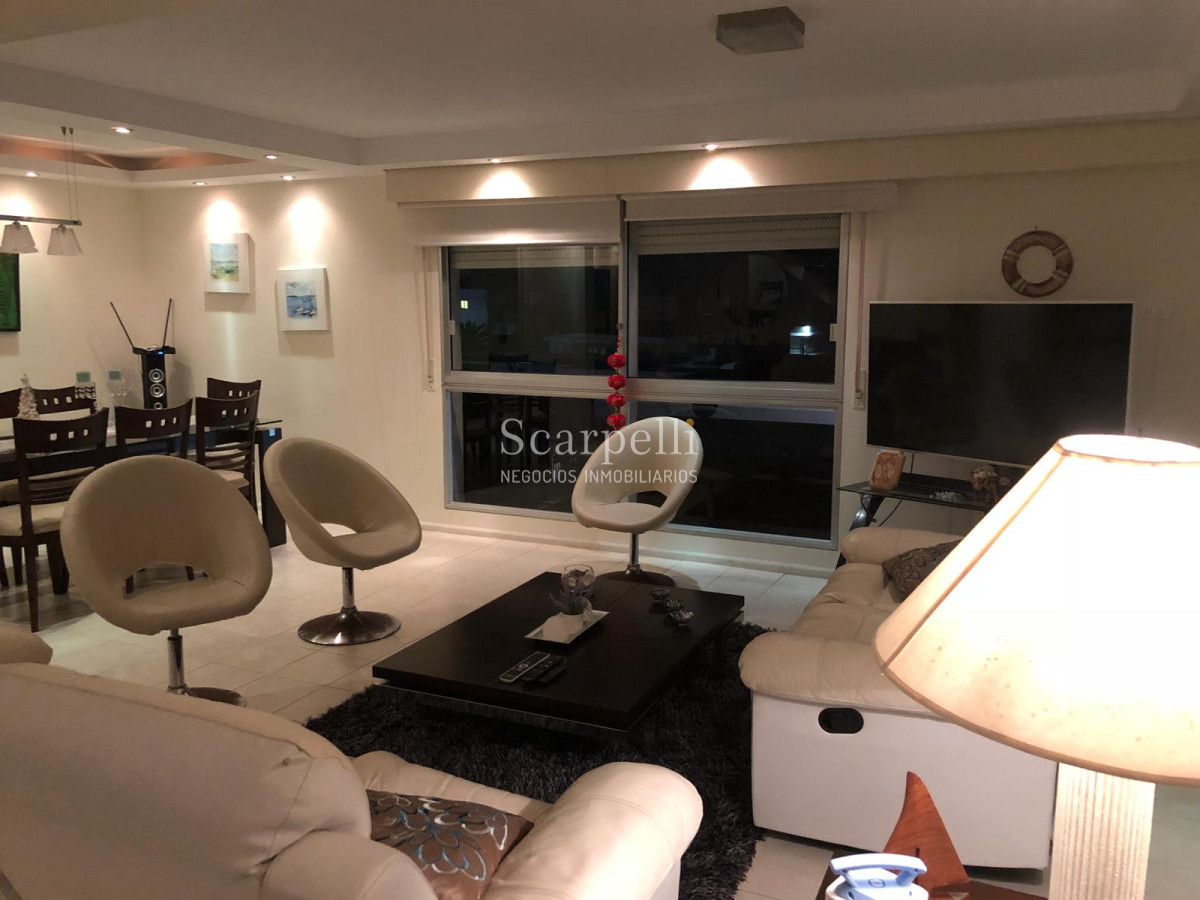 Apartamento ID.23148 - Formidable Penthouse en Duplex en Península y muy próximo al Puerto