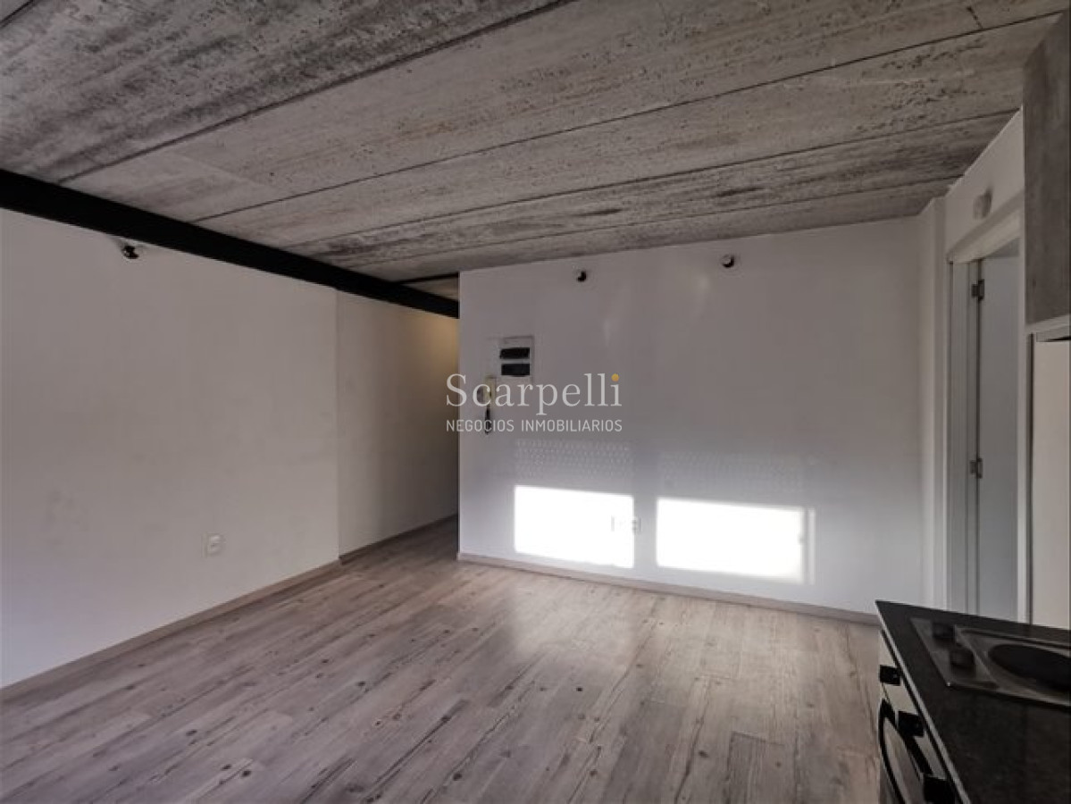 Apartamento ID.5 - Alquiler Apartamento Parque Rodó 21 De Setiembre Piso Alto