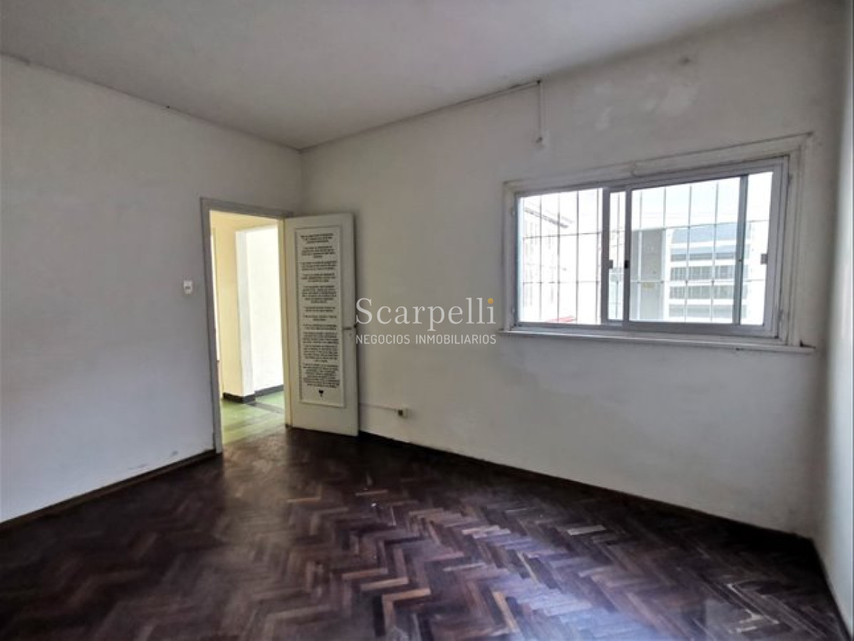 Apartamento ID.8 - Alquiler Villa Española 1 Planta 2 Dormitorios Amplios Pati