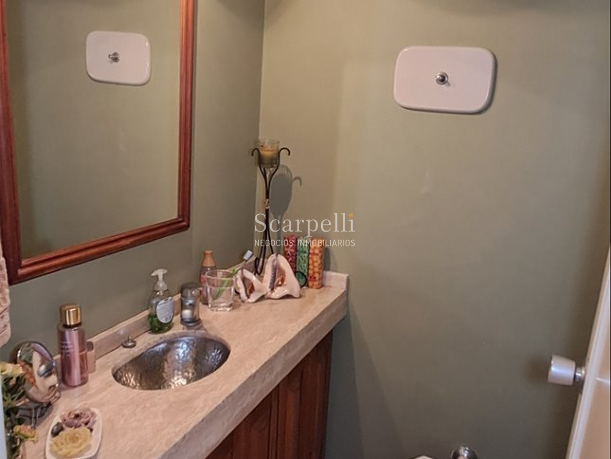 Apartamento ID.57 - Venta Apartamento Pocitos 2 dormitorios Servicio Garage