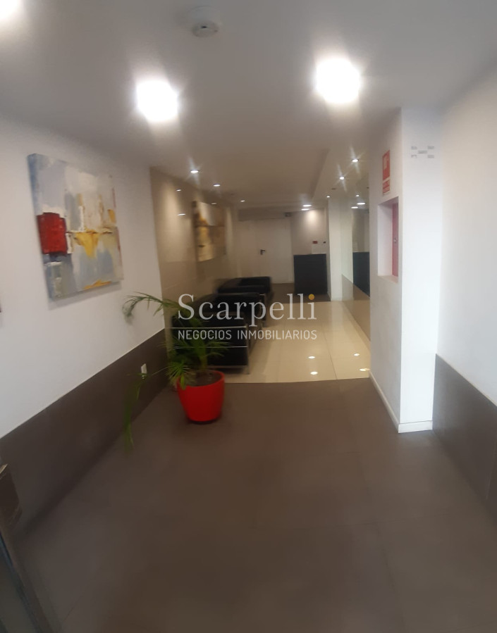 Apartamento ID.25664 - Estrene Apartamento sobre 21 de Setiembre  con Gran Vista despejada y Garage Doble