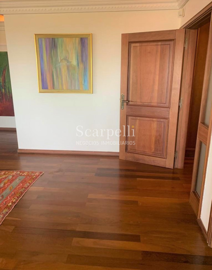 Apartamento ID.25783 - Suntuoso apartamento en Rambla de Carrasco con finas terminaciones y muy próximo a Hotel Casino y Arocena.-