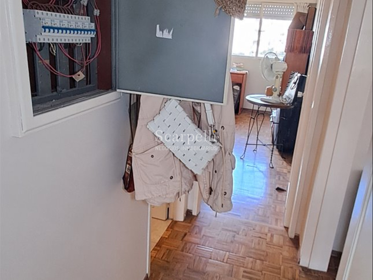Apartamento ID.77 - Venta Apartamento Pocitos Vista  a mts. Rambla  Kibon
