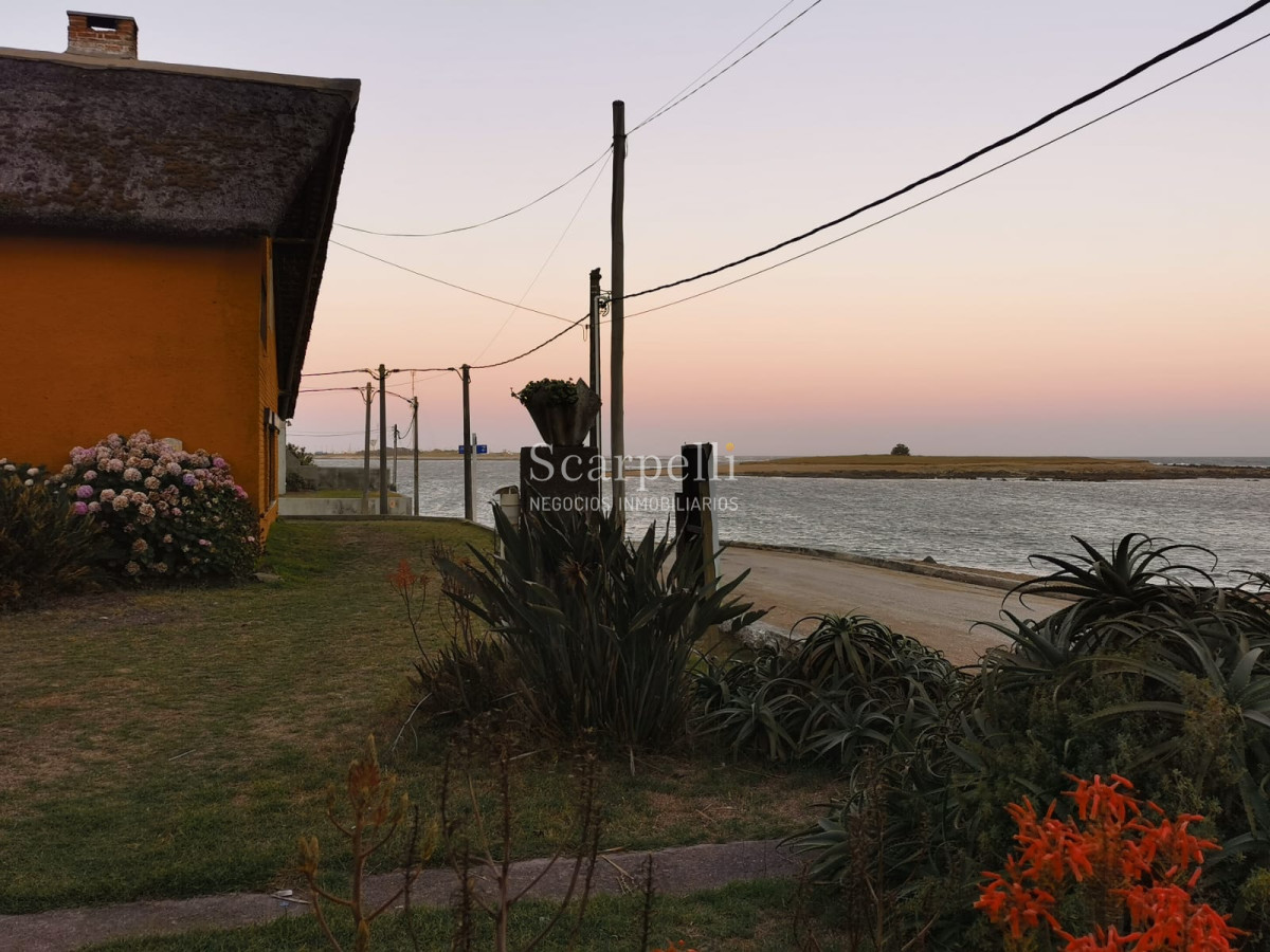 Apartamento ID.26360 - Atención Desarrolladores - Arquitectos & Constructores: La Paloma Casco Antiguo Frente al Mar y proximo al Faro Ideal Proyecto Apartamentos 1 y 2 dorm