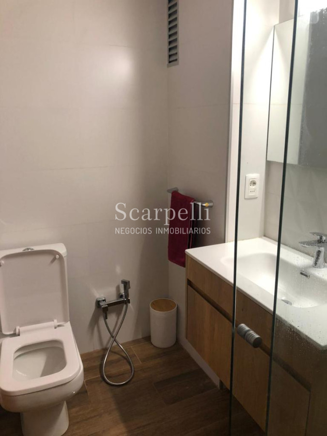Apartamento ID.26828 - Villa Biarritz Amplio Apartamento 3 dormitorios + Buen Servicio Muy Próximo Rambla y Plaza Biarritz