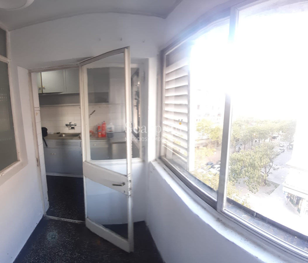 Apartamento ID.27021 - Ejido y San José: Piso Alto todo al frente con estupenda Vista y mucha luz