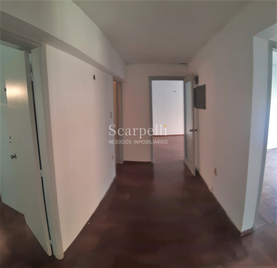 Apartamento ID.27021 - Ejido y San José: Piso Alto todo al frente con estupenda Vista y mucha luz