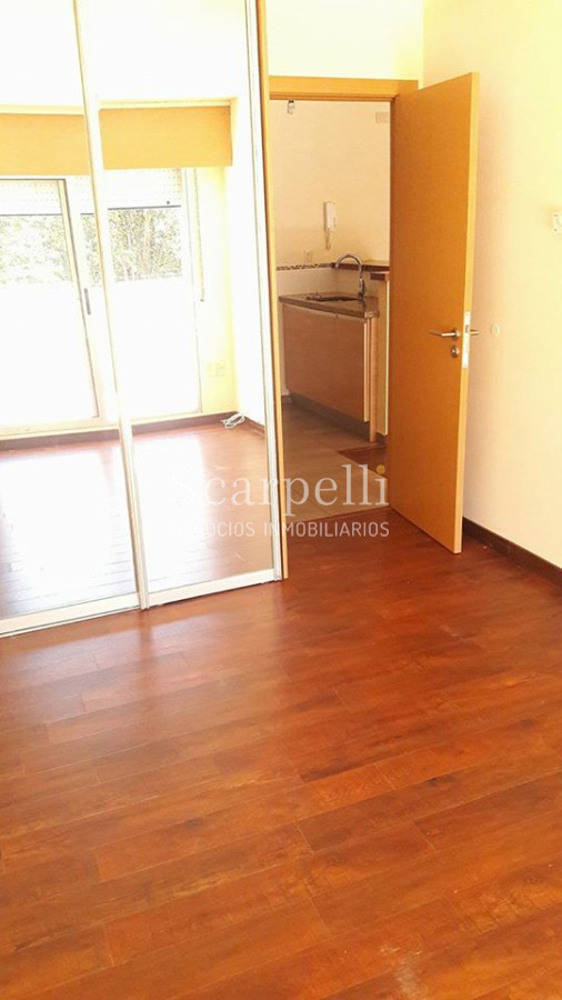 Apartamento ID.27260 - Benito Blanco: Excelente contrafrente con todo el sol a pasos de la Rambla y Av. Brasil.-