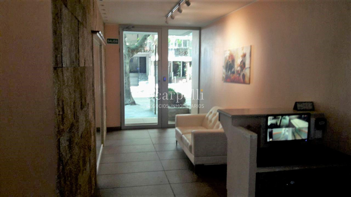 Apartamento ID.27260 - Benito Blanco: Excelente contrafrente con todo el sol a pasos de la Rambla y Av. Brasil.-