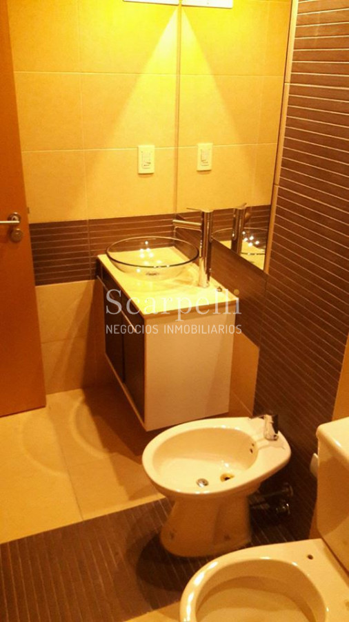 Apartamento ID.27260 - Benito Blanco: Excelente contrafrente con todo el sol a pasos de la Rambla y Av. Brasil.-