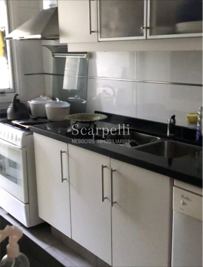 Apartamento ID.27455 - Buen Apartamento en Rincón del Lago con jardín propio y salida al lago: Av. de las Américas prox. Parque Miramar.