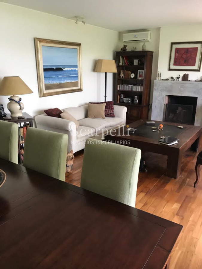 Apartamento ID.27455 - Buen Apartamento en Rincón del Lago con jardín propio y salida al lago: Av. de las Américas prox. Parque Miramar.