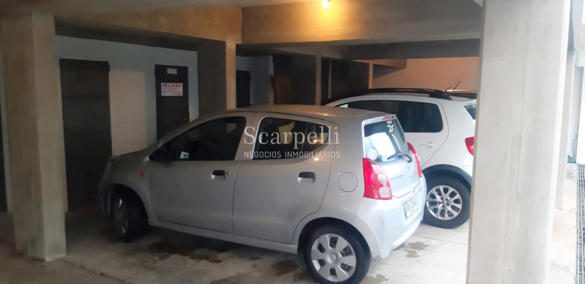 Apartamento ID.27455 - Buen Apartamento en Rincón del Lago con jardín propio y salida al lago: Av. de las Américas prox. Parque Miramar.