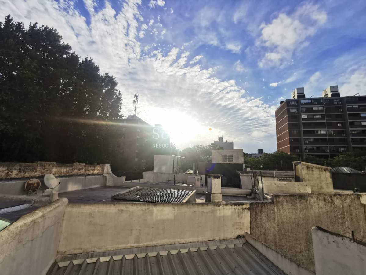 Apartamento ID.27663 - Venta Apartamento con y sin Renta: Nuevo: 21 de Setiembre y Blvar España con Vista 1 dormitorio definidio Cocina semi equipada